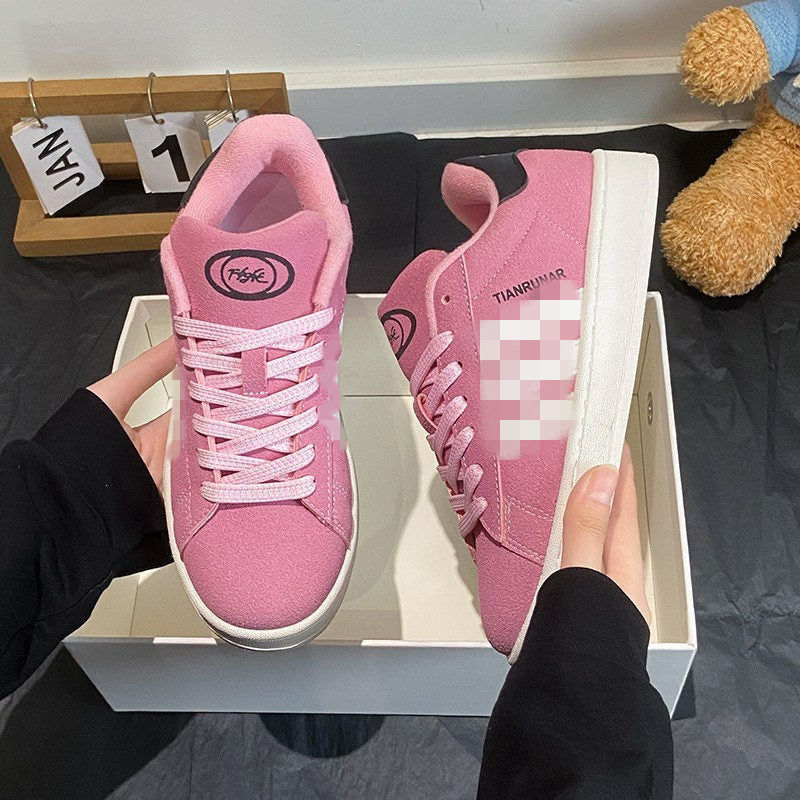 Women low sneaker with rubber sole and suede look Mune Fashion