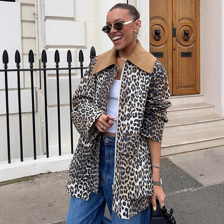 Women's Oversize Field Jacket with Leopard Print and Contrasting Cord Collar Mune Fashion