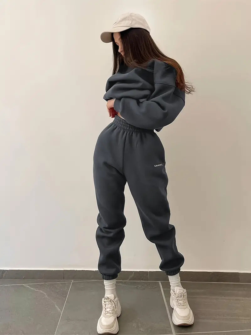 Women's Oversized Short Cut Sweatshirt with High Waist Fleece Jogging Pants Set Mune Fashion