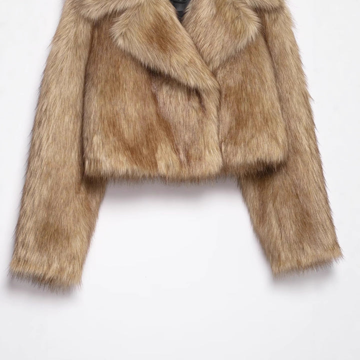 Women Short Oversized Faux Fur Bolero with Wide Shawl Collar Mune Fashion