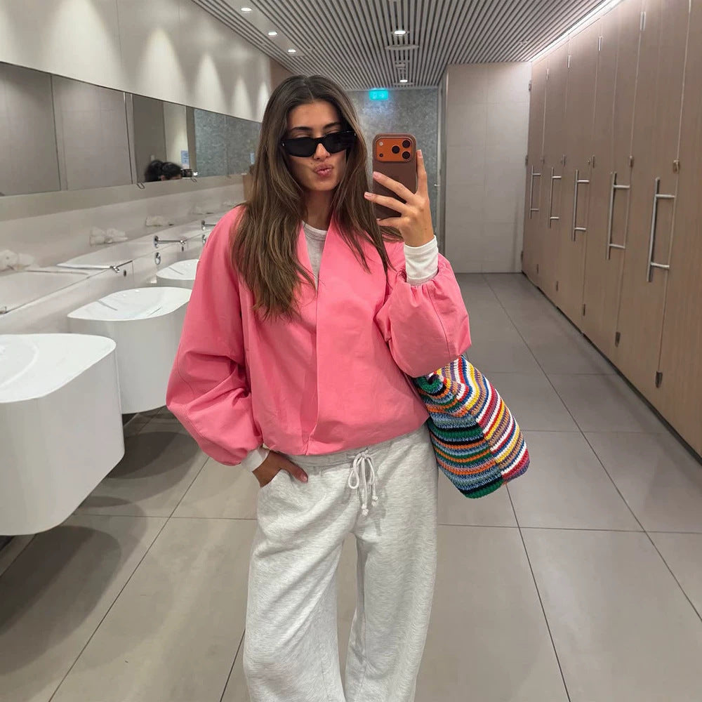 Women's short jacket in boxy cut with voluminous balloon sleeves and concealed front Mune Fashion