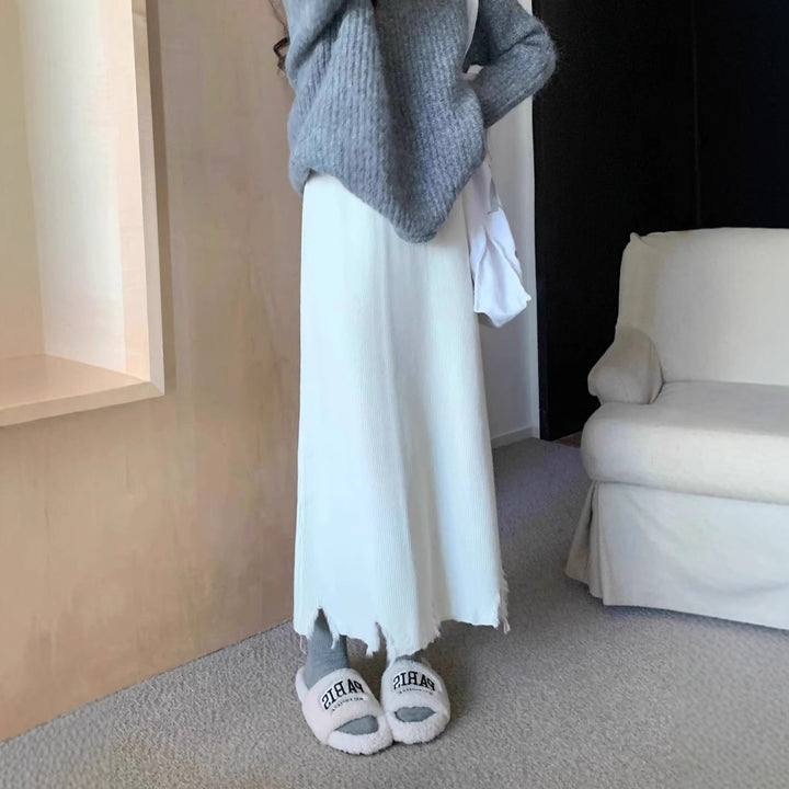 Ladies Long, flowing Skirt Mune Fashion