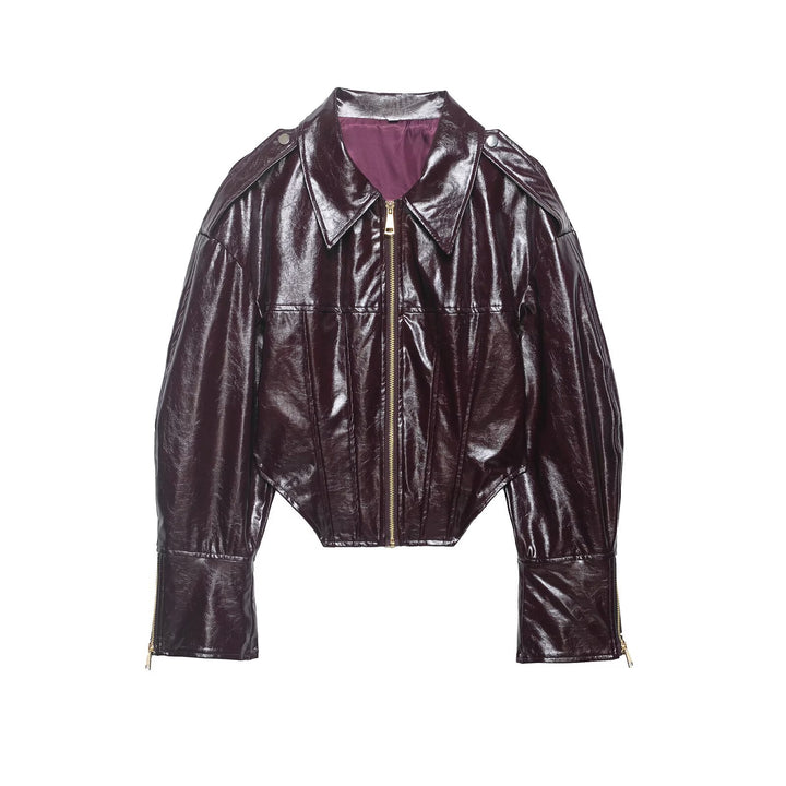 Women's short shiny biker jacket in leather look with emphasized shoulder area Mune Fashion