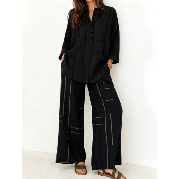 Women Oversized Tunic and Wide Palazzo Pants with Graphic Stripe Print and Henley Collar Mune Fashion