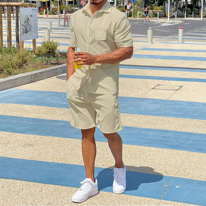 Men's holiday-inspired short-sleeve lapel shirt and Bermuda combination in a relaxed fit made of lightweight cotton blend Mune Fashion