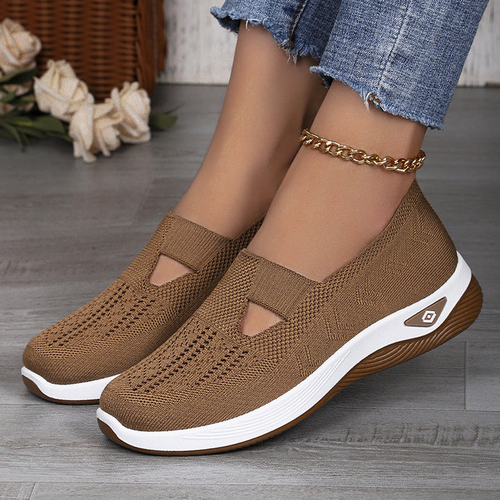 Ladies nan lightweight breathable knitted slip-ons with memory foam and non-slip outsole Mune Fashion
