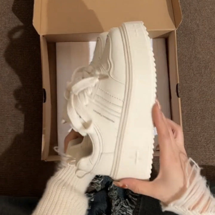 Women's Chunky Sneakers with Stable Platform Sole and Breathable Upper Material Mune Fashion