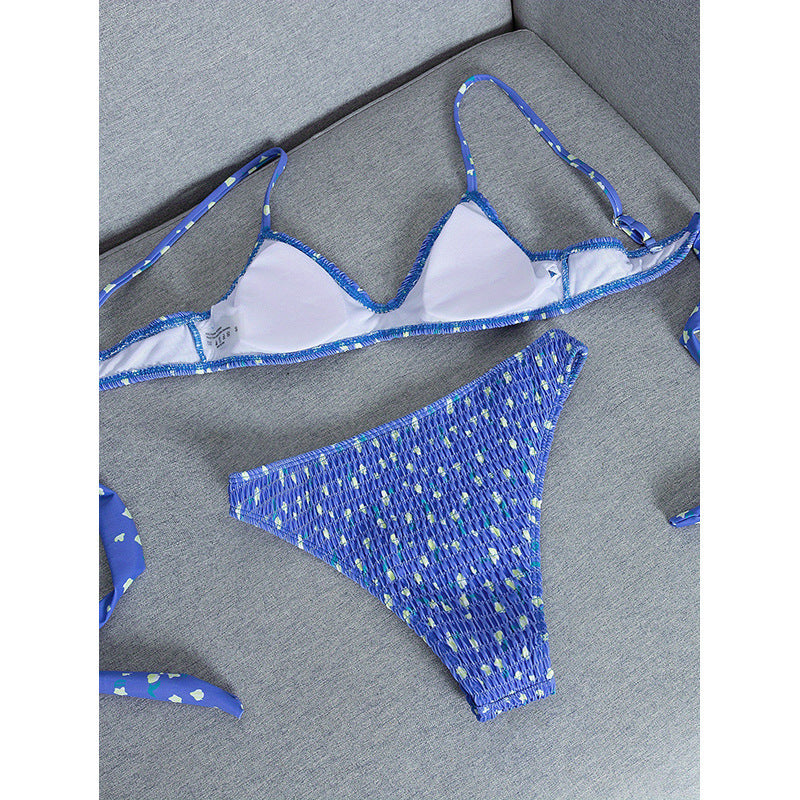 Women's Triangle Bikini with Playful Knot Design Mune Fashion