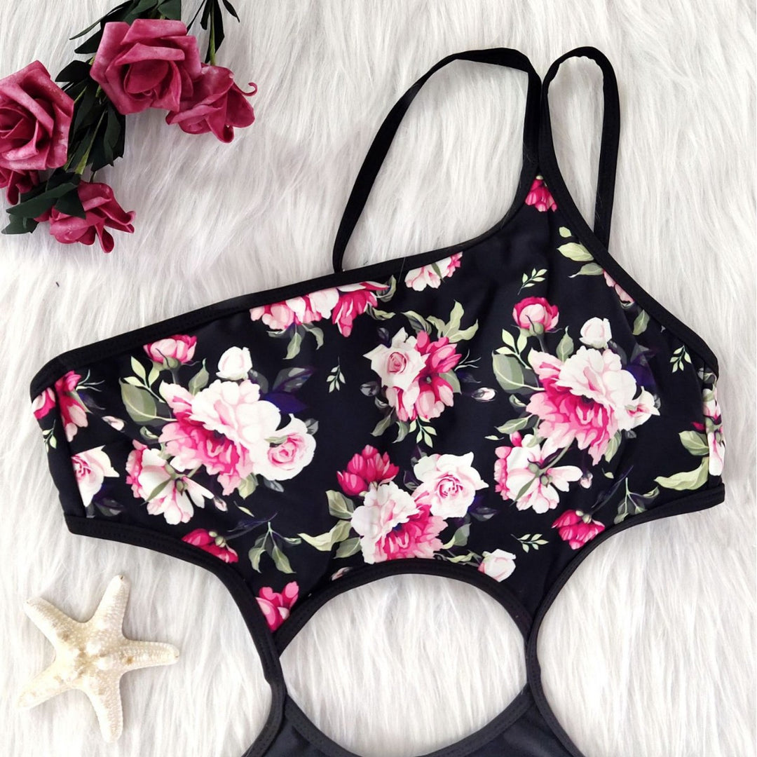 Women’s One-Piece Swimsuit with Floral Print Mune Fashion