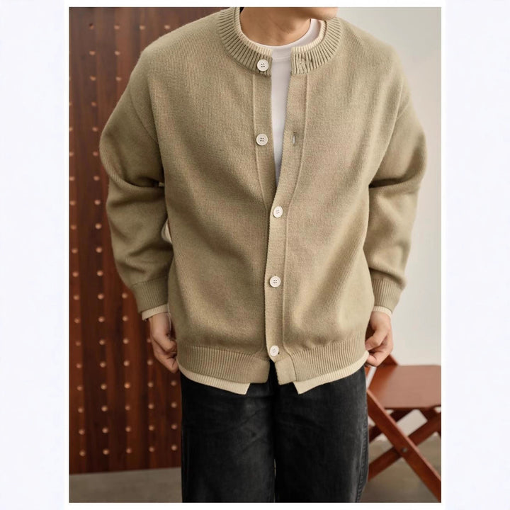 Men's Stylish Cardigan with Round Neckline Mune Fashion