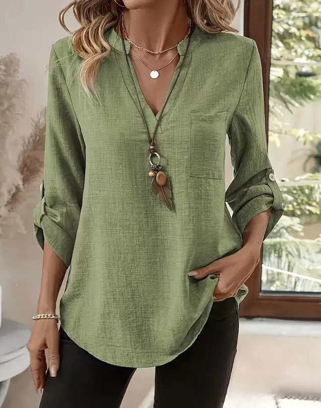 Women casual linen look blouse with V-neck, chest pocket androllable sleeves Mune Fashion