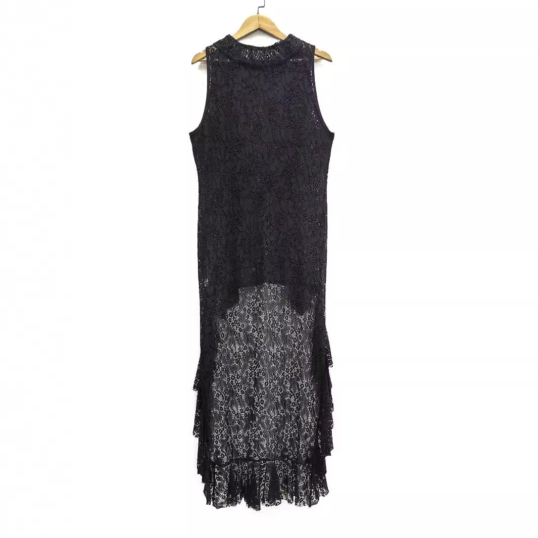 Ladies elegant lace dress with ruffle details Mune Fashion