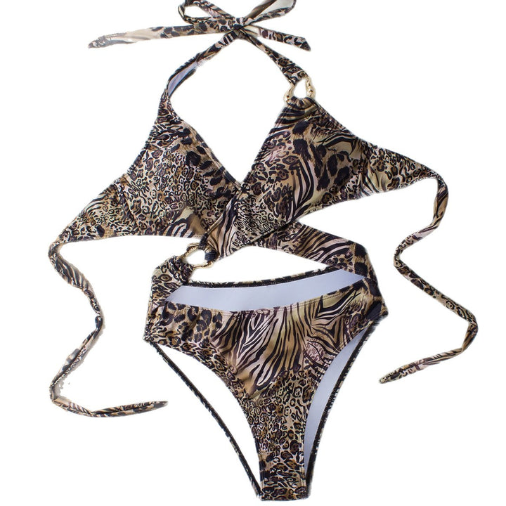 Women's triangle bikini with tasteful gathering Mune Fashion