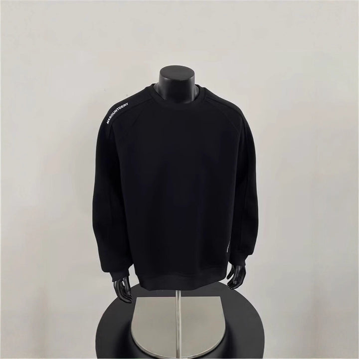 Men's Stylish Sweatshirt with Shoulder Patch Design Mune Fashion