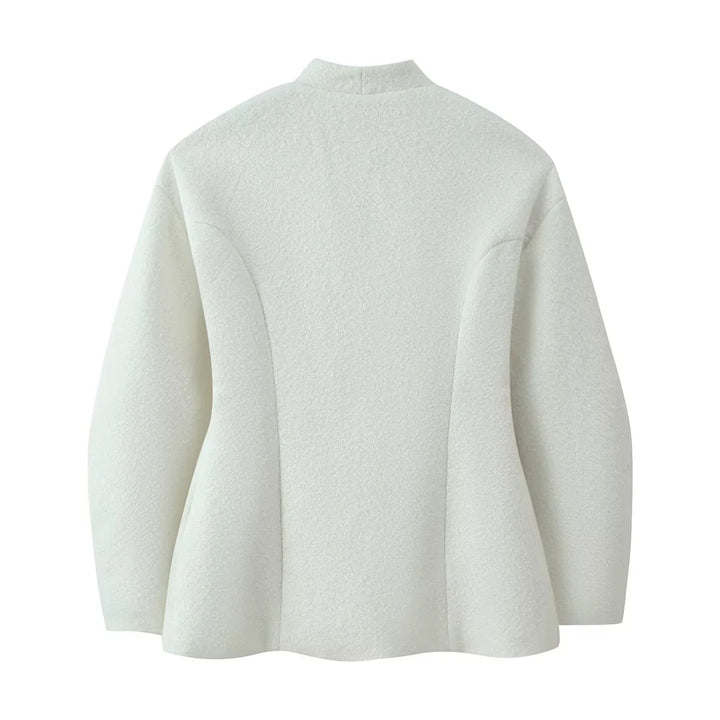 Women's short bouclé jacket with open front and flap pockets Mune Fashion