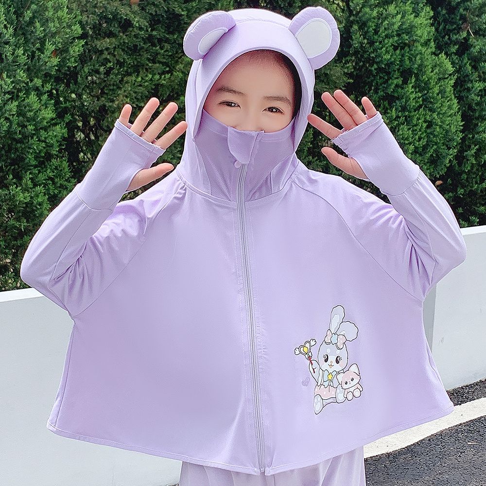 Women's sporty lightweight jacket with hood and playful design Mune Fashion