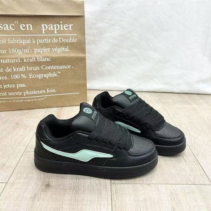 Women's sneakers with thick profiles and breathable mesh inserts Mune Fashion