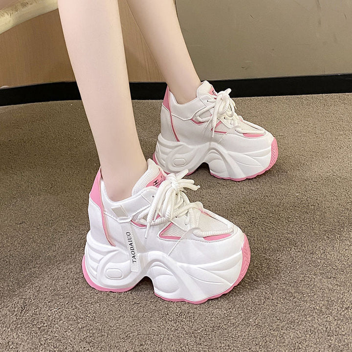 Women's Chunky Sneakers with Innovative Cushioning and Futuristic Design Mune Fashion