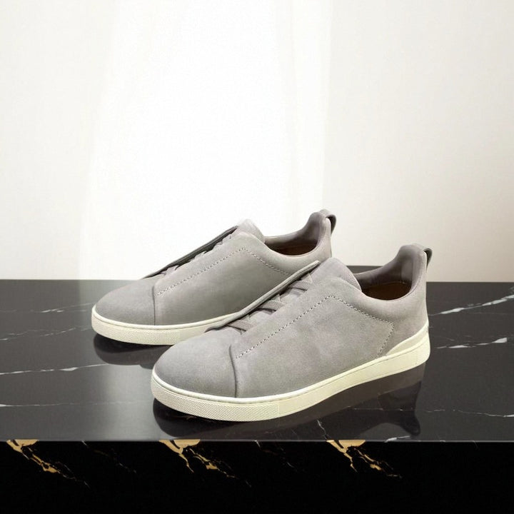 Women's casual and elegant sneakers