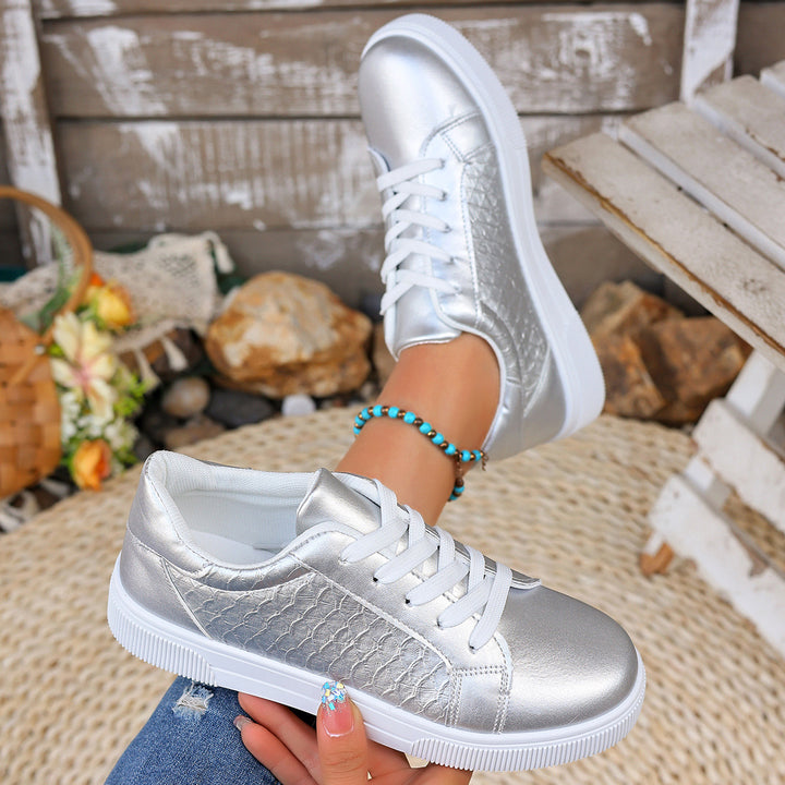 Women's Flat Sneakers with Metallic Finish and Embossed Side Texture Mune Fashion