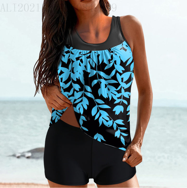 Ladies sporty beach outfit with stylish gathering Mune Fashion
