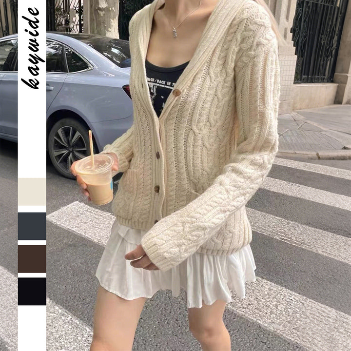 Women's hooded knitted cardigan with cable pattern, shawl collar, and wooden buttons Mune Fashion