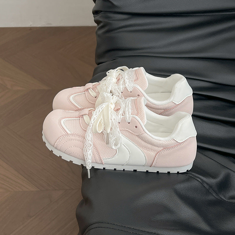 Women Sneaker with romantic lace-up system Mune Fashion