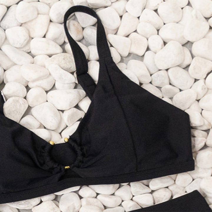 Women Two-Piece Bikini Set with Sophisticated Ring Detail and High Cut Mune Fashion