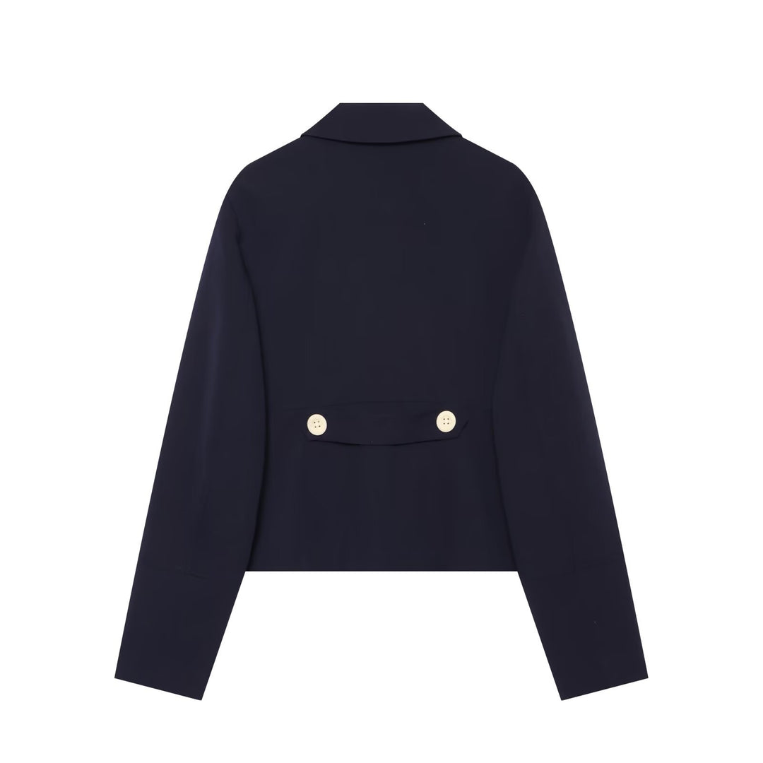 Women short cut utility jacket with shoulder flaps and large contrast buttons Drune