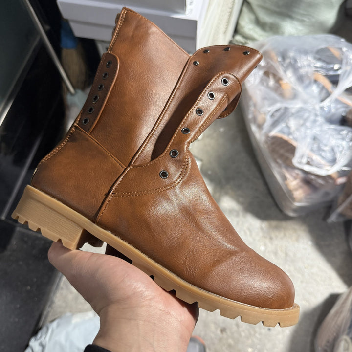Women's lace-up boots in vintage look made of leatherette with studded details and low block heel Mune Fashion