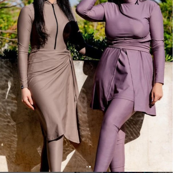Women's stylish long-sleeve swimsuit with wrap detail Mune Fashion