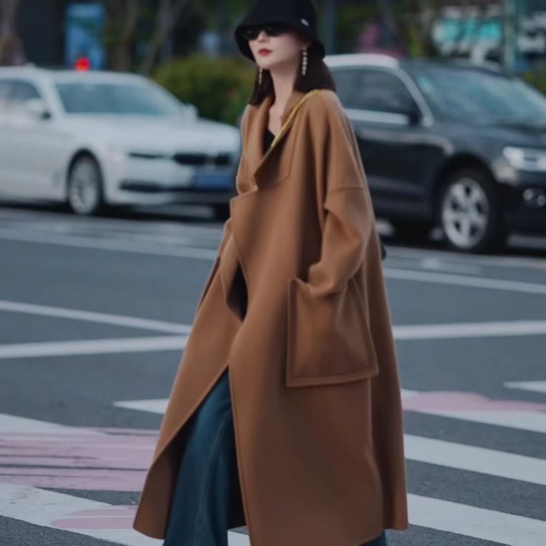 Women's Oversized Wool Blend Maximalist Coat with Wide Lapels Mune Fashion