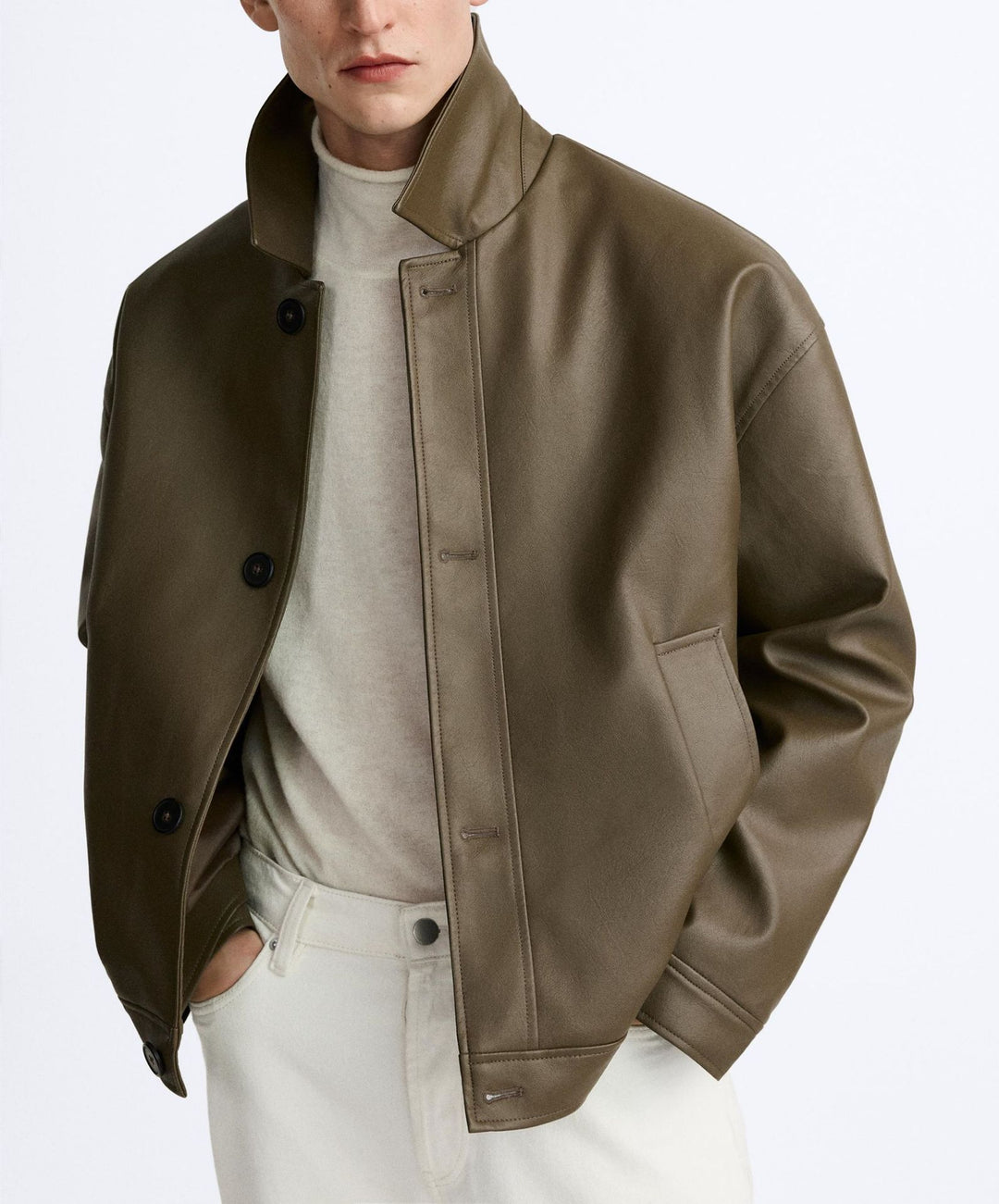 Men's Short Cut Leather Jacket with Classic Collar Mune Fashion