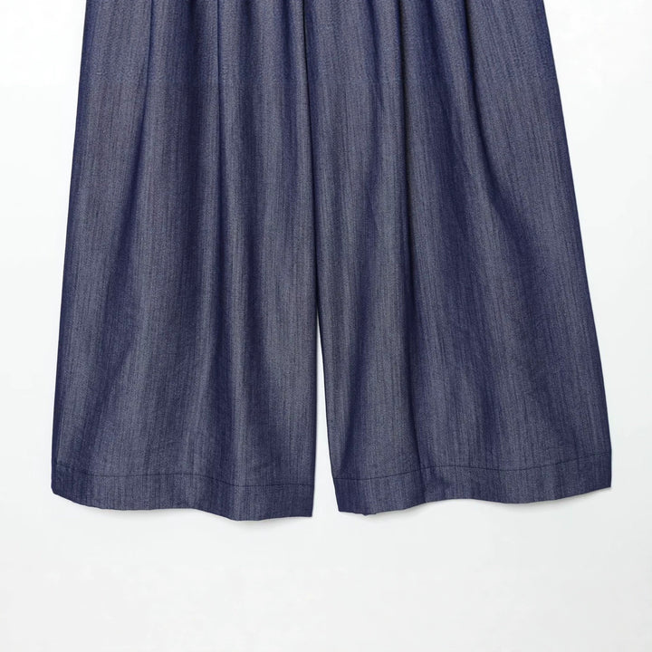 Women's high-waisted wide culottes made of lightweight denim quality with pleats Mune Fashion