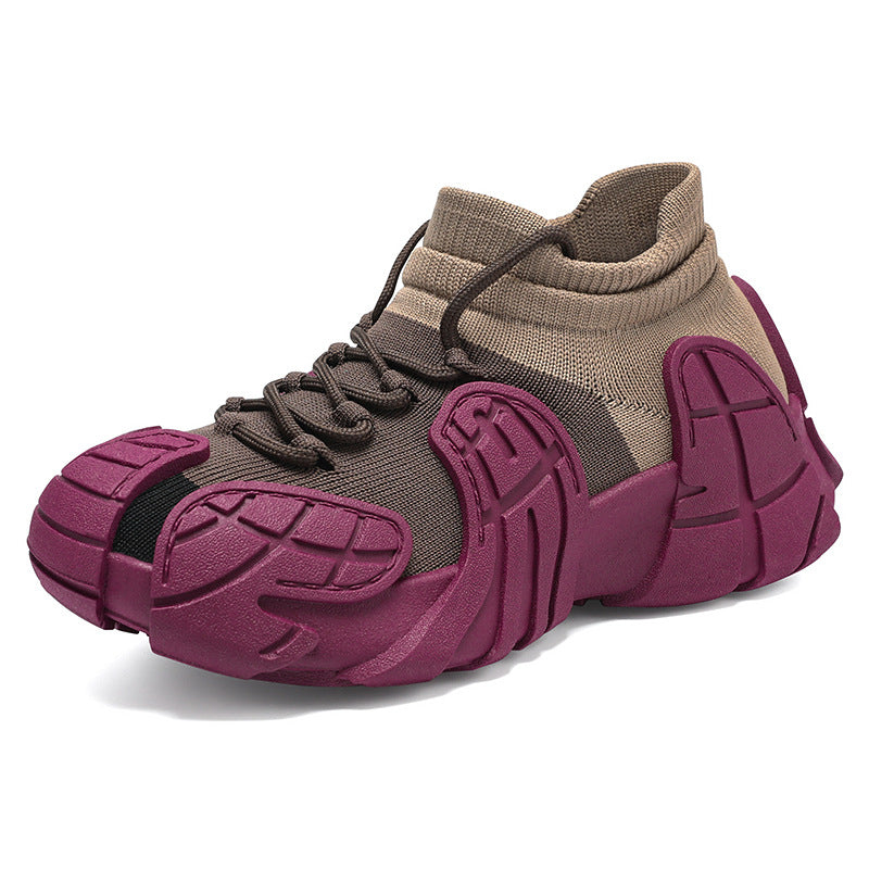 Men's sneaker made of solid material with sock-like knit shaft, molded rubber applications, and traction profile sole Mune Fashion