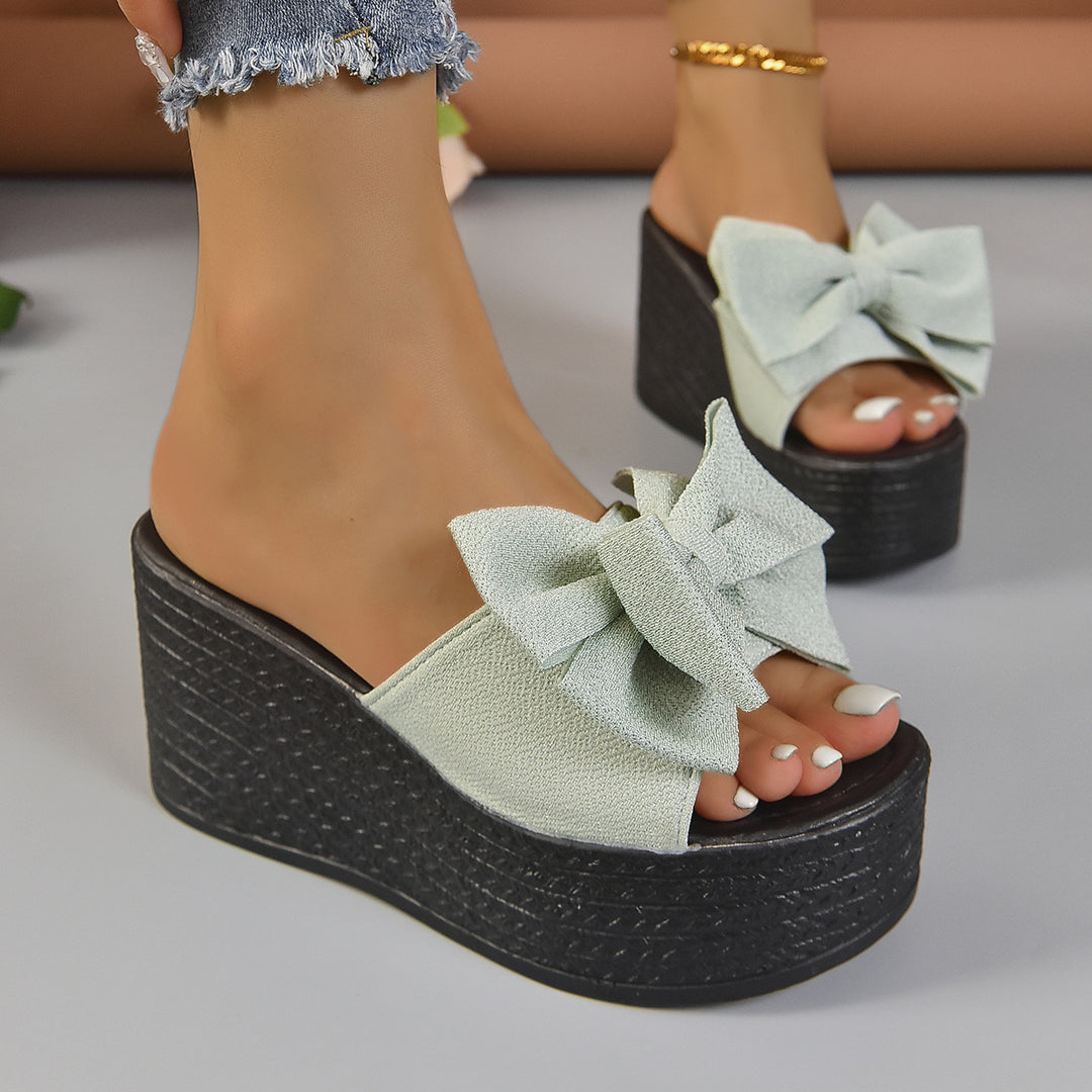 Women's wedge sandals with large decorative bow and fabric-covered platform Mune Fashion