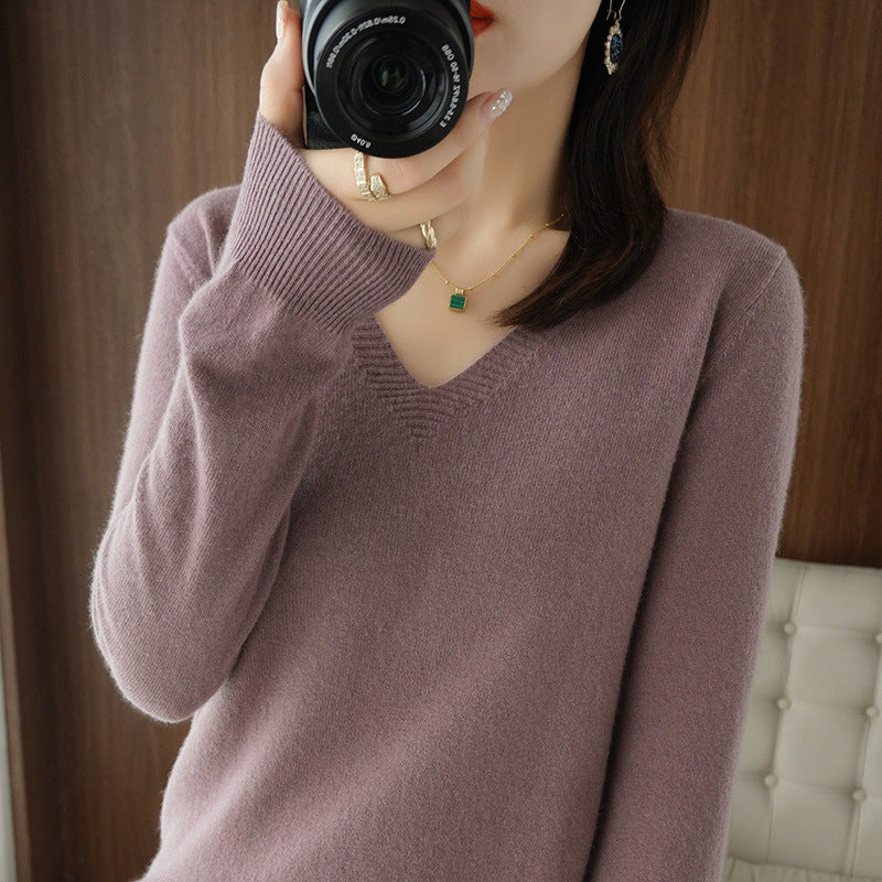 Women Soft V-Neck Cashmere Blend Sweater with Fine Ribbed Cuffs Mune Fashion