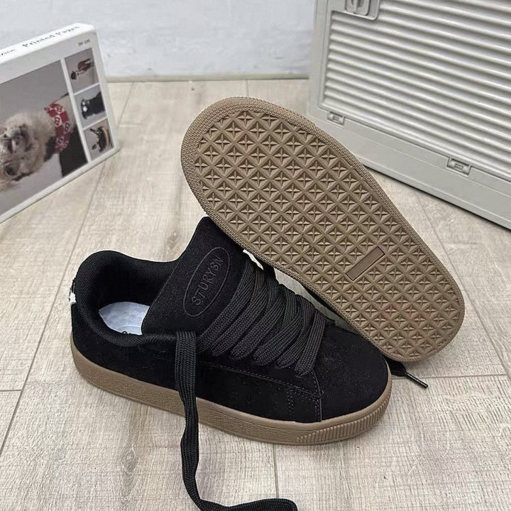 Women's sporty sneakers made of high-quality suede with non-slip sole Mune Fashion