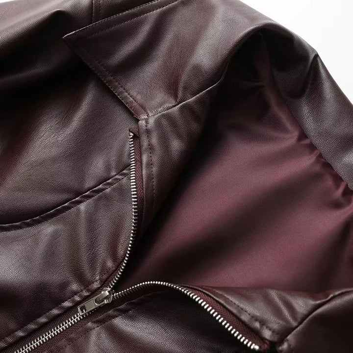 Women's short faux leather jacket in bomber style with shirt collar and elastic waistband Mune Fashion