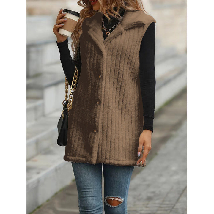 Women's sleeveless quilted vest with teddy lining, shirt collar, and button placket Mune Fashion