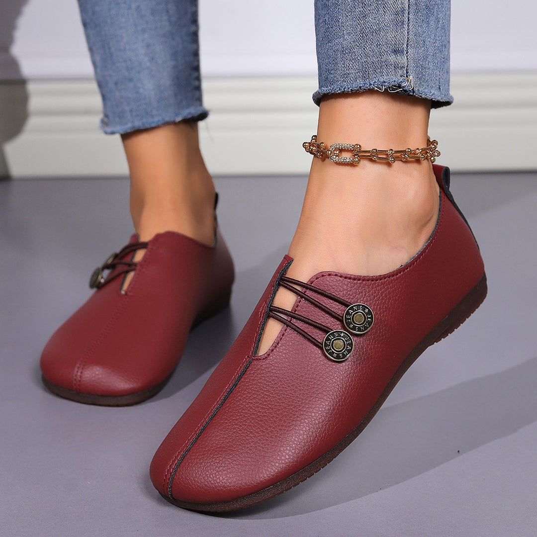 Women's slippers in soft leather look with elastic lacing and ergonomic comfort sole Mune Fashion
