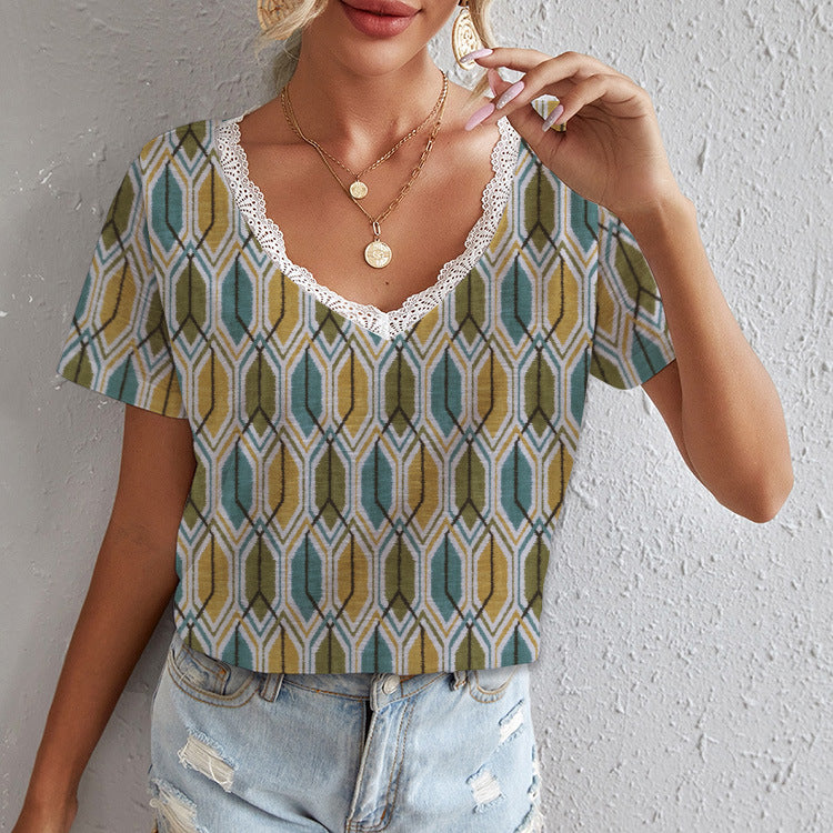 Ladies' viscose shirt with lace collar and arrow pattern Mune Fashion
