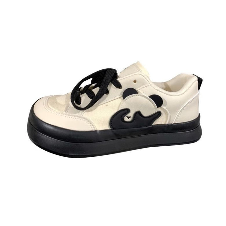 Women's platform sneakers with eye-catching animal applique and padded comfort collar Mune Fashion