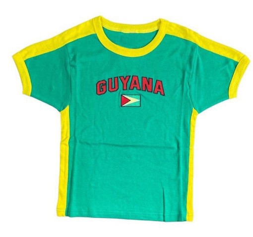 Women's fitted short-cut fan crop shirt with contrast collar and embroidered flag patch Mune Fashion