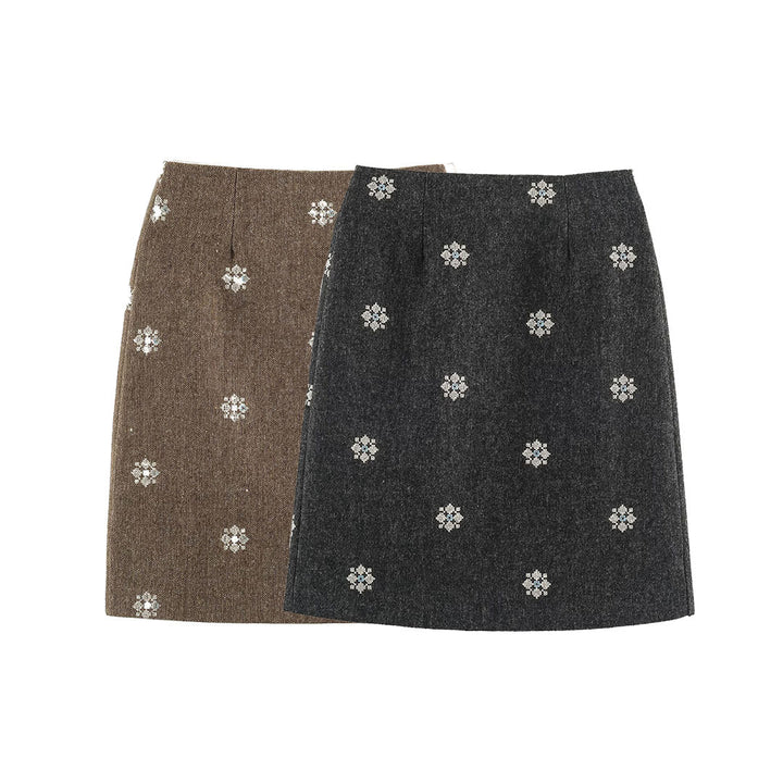 Women's wool blend pencil skirt with embroidered floral motifs and central slit Mune Fashion
