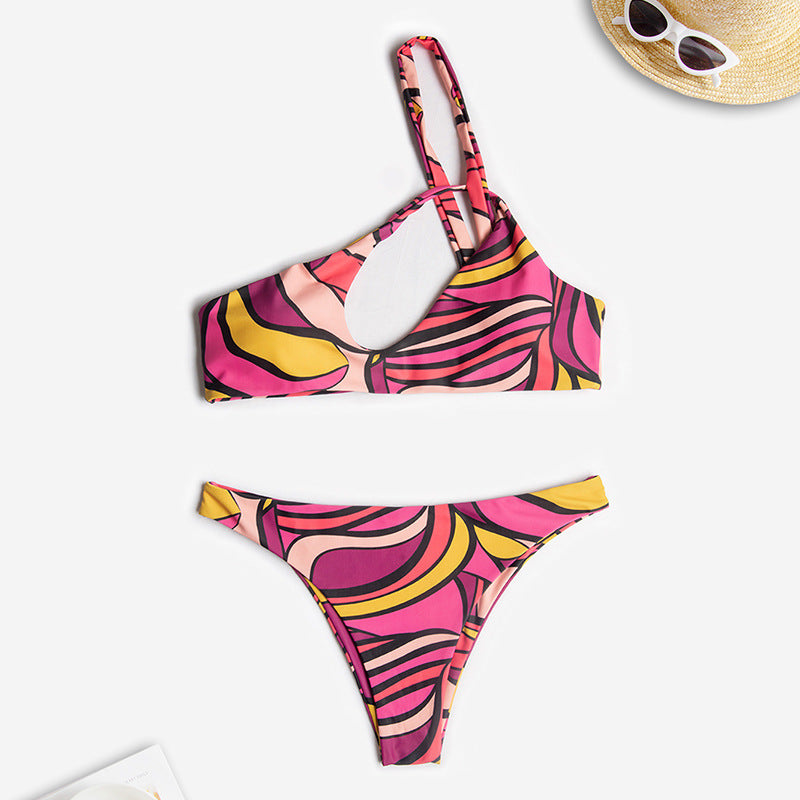 Ladies One-Sided Bikinis with Fashionable Cut-Out Mune Fashion