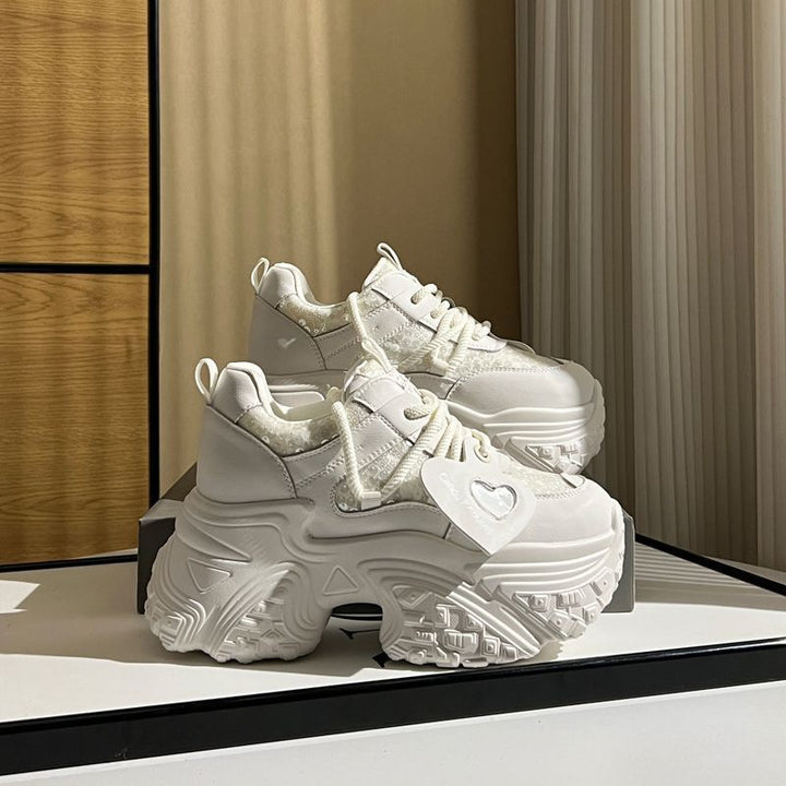 Women Chunky Sneakers with puffy sole and innovative cushioning Mune Fashion