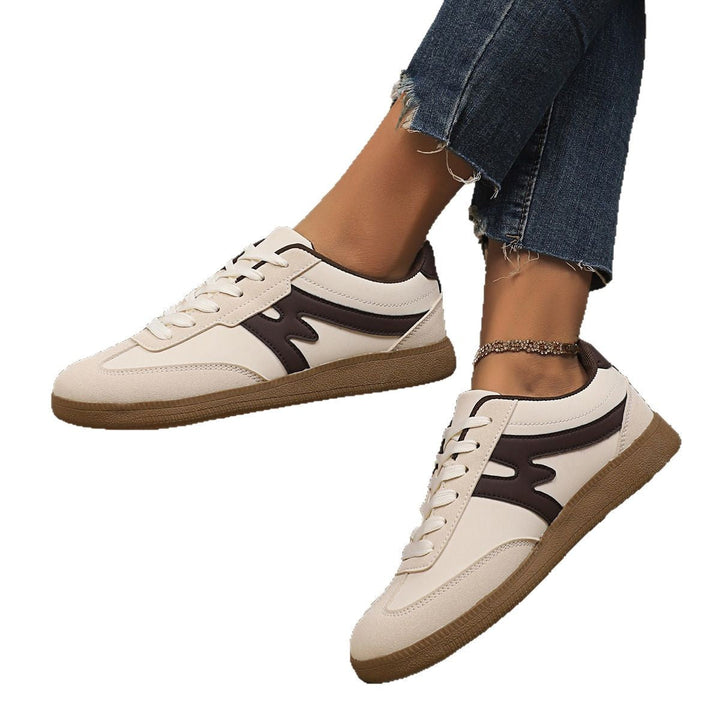 Women's Stylish Casual Sneakers with Breathable Upper Material Structure and Non-Slip Sole Mune Fashion