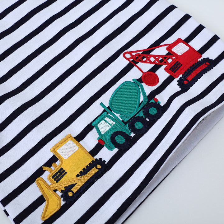 Boys T-shirt with unique construction vehicle design Mune Fashion