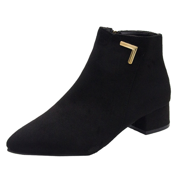 Ladies' pointed ankle boots in smooth leather look with subtle metal corner appliqué and padded insole Mune Fashion